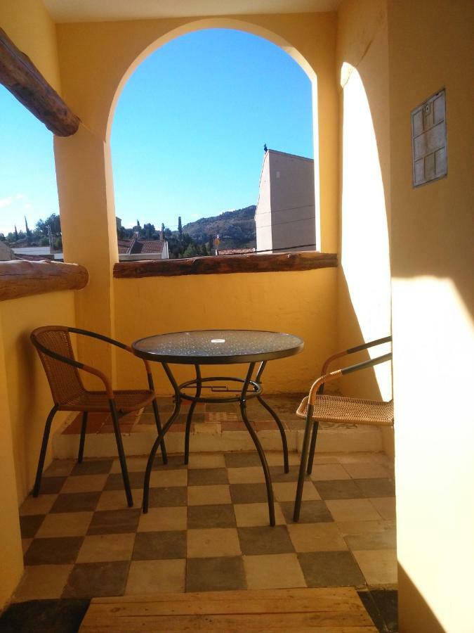 Apartamentos Calanda Luaran gambar