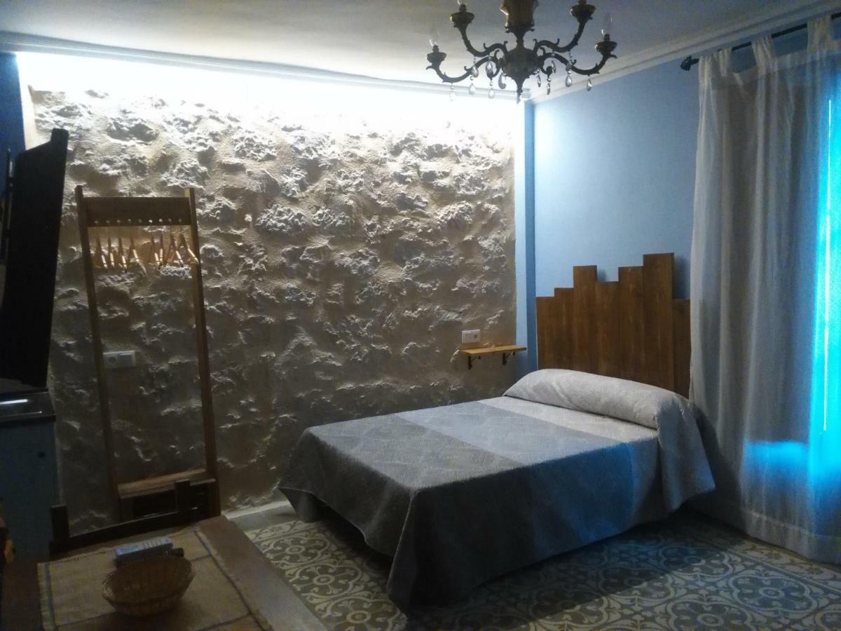 Apartamentos Calanda Luaran gambar