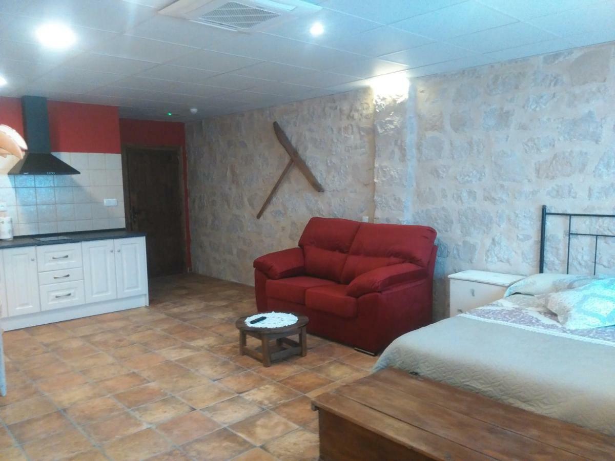 Apartamentos Calanda Luaran gambar