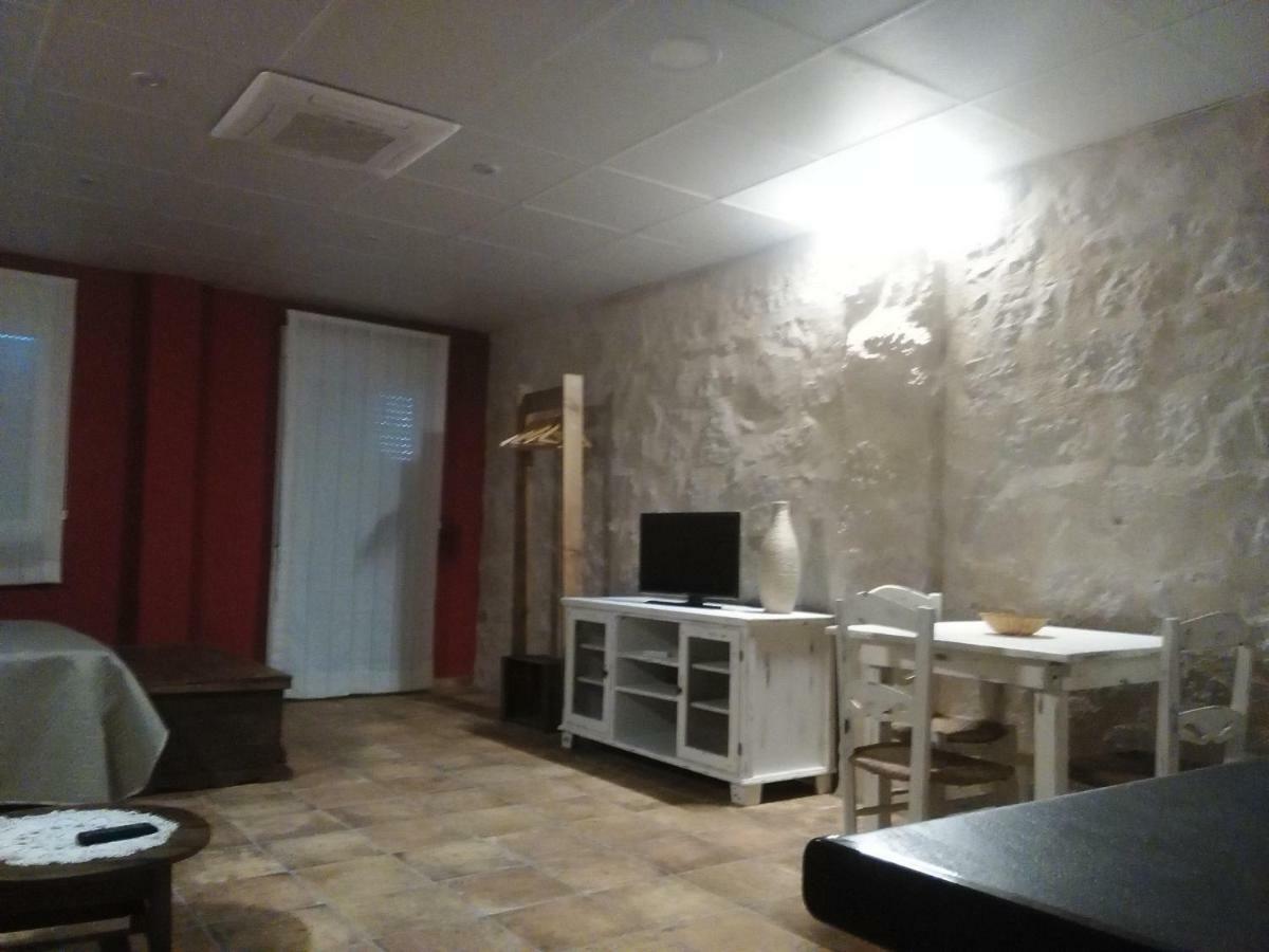 Apartamentos Calanda Luaran gambar